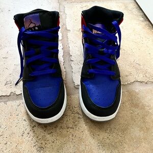 Nike Skyline Air Jordan midi sneakers. Great condition - only worn a few times.